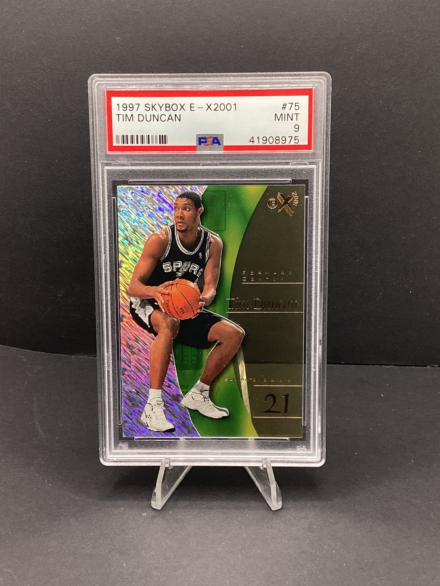 1997 Skybox E-X2001 Tim Duncan #75 PSA 9