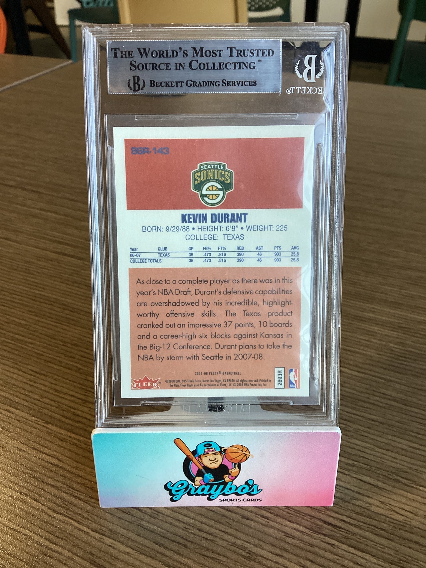 2007 Fleer 1986 Rookies Kevin Durant #143 BGS 9
