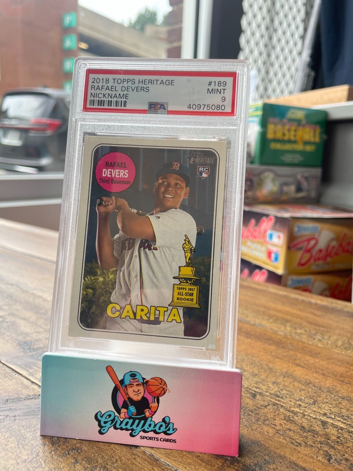2018 Topps Heritage Rafael Devers RC "Nickname" #189 PSA 9