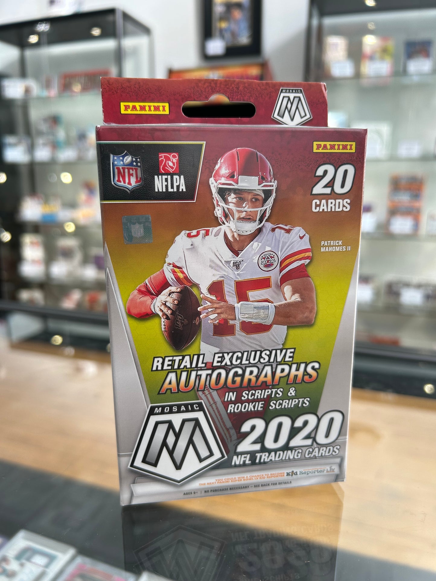 2020 Panini Mosaic Football Hanger Box (Reactive Gold Parallels)