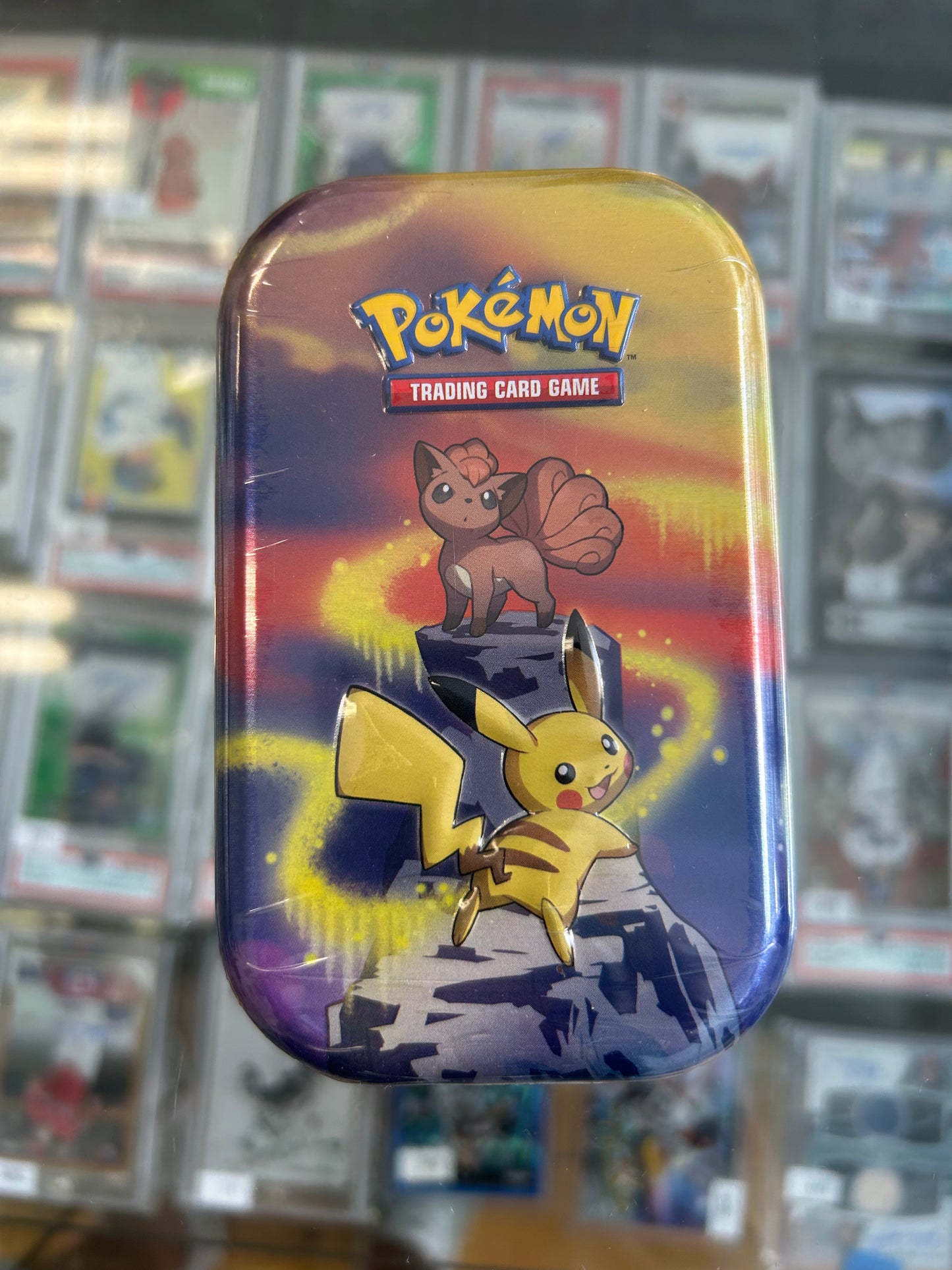 Pokémon Sun & Moon Tin