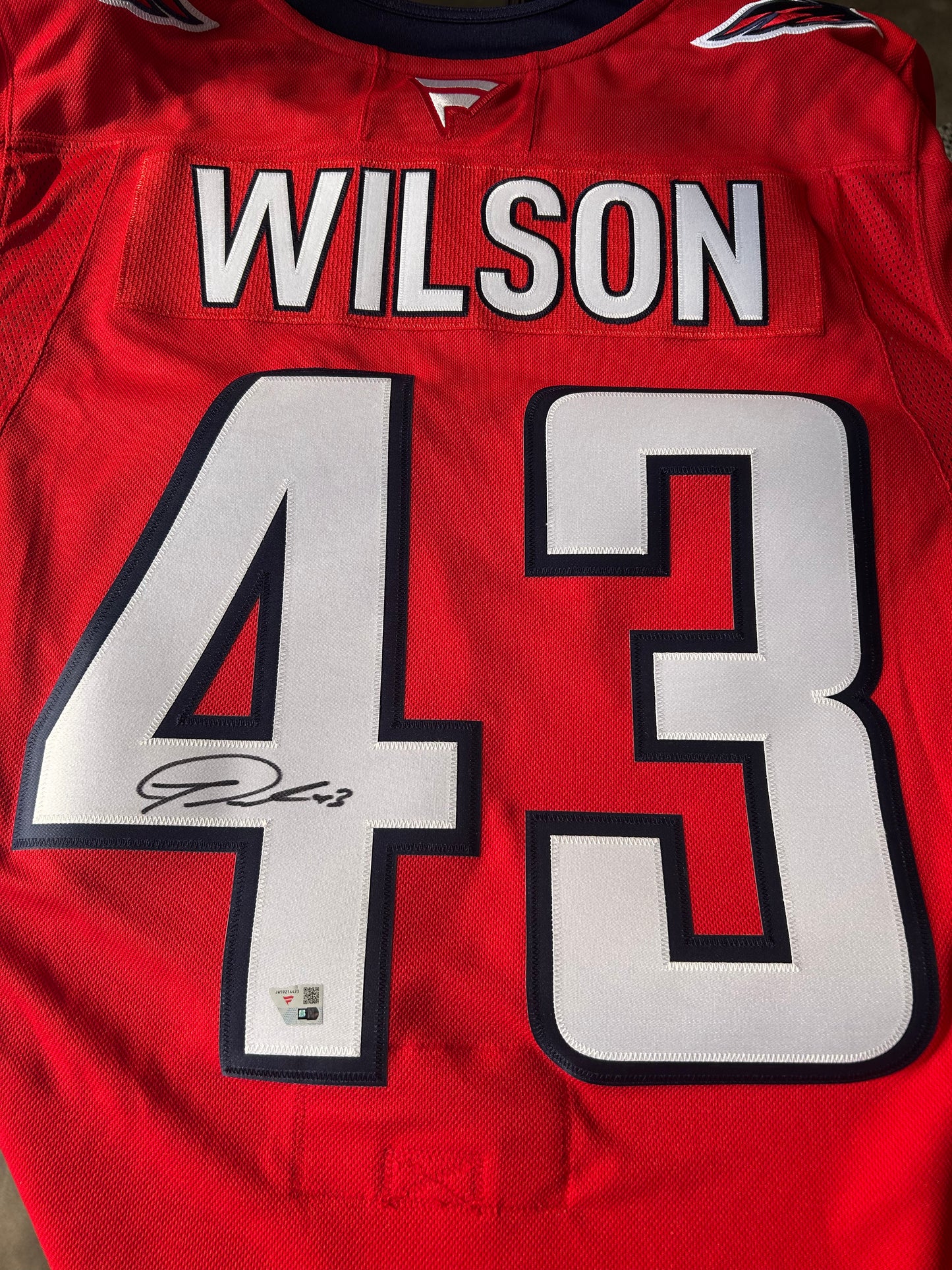 Tom Wilson Washington Capitals Autographed Red Fanatics Premium Jersey