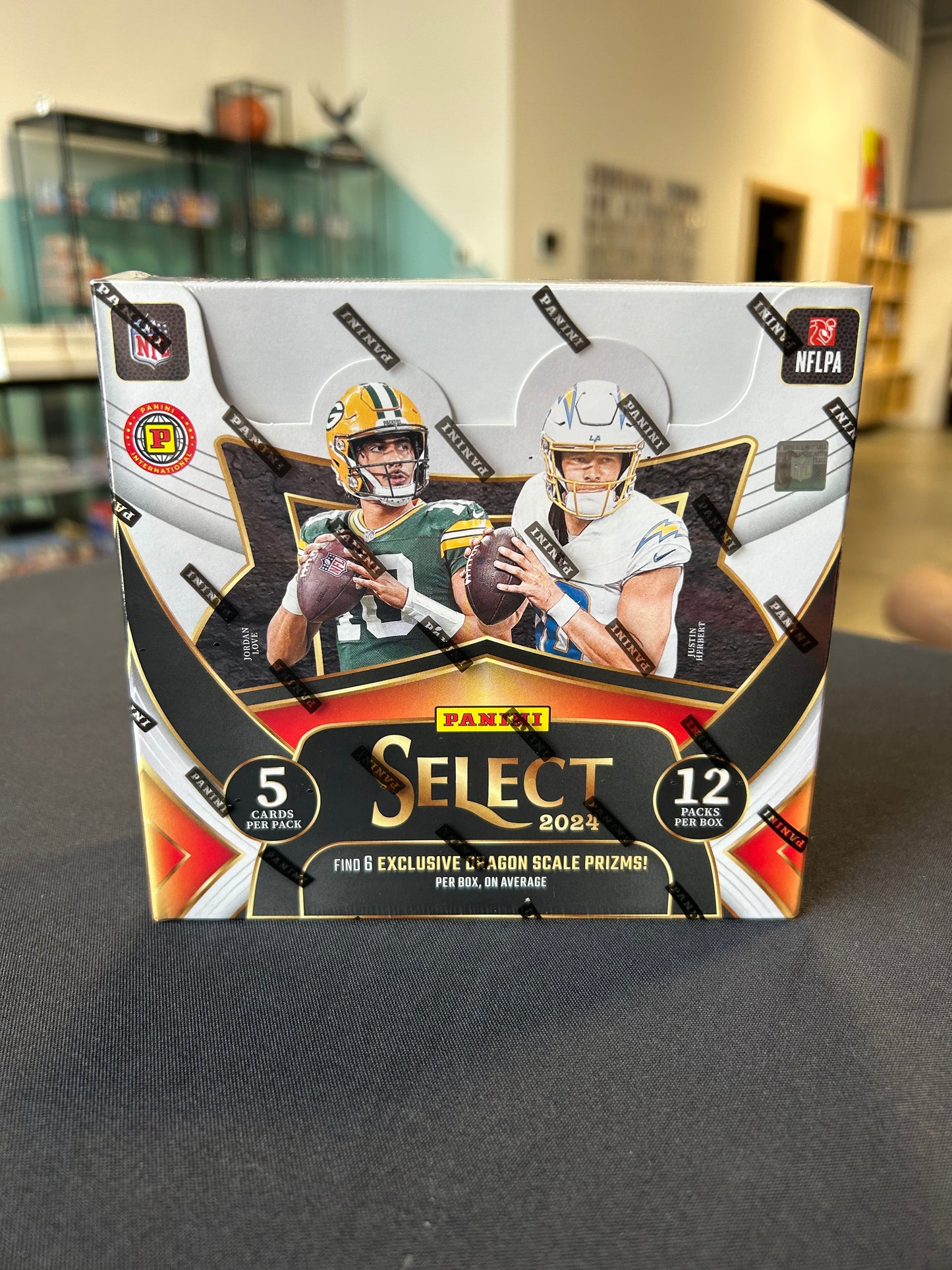 2024 Panini Select Football International Hobby Box