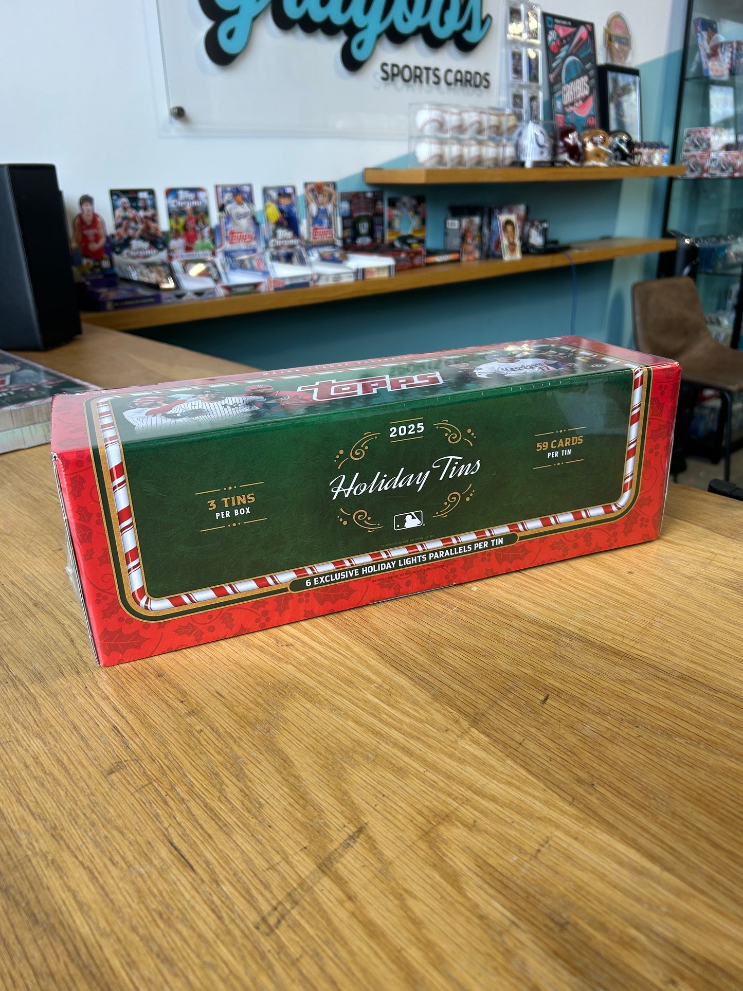 2025 Topps Holiday Baseball 3 Ct. Tin Box