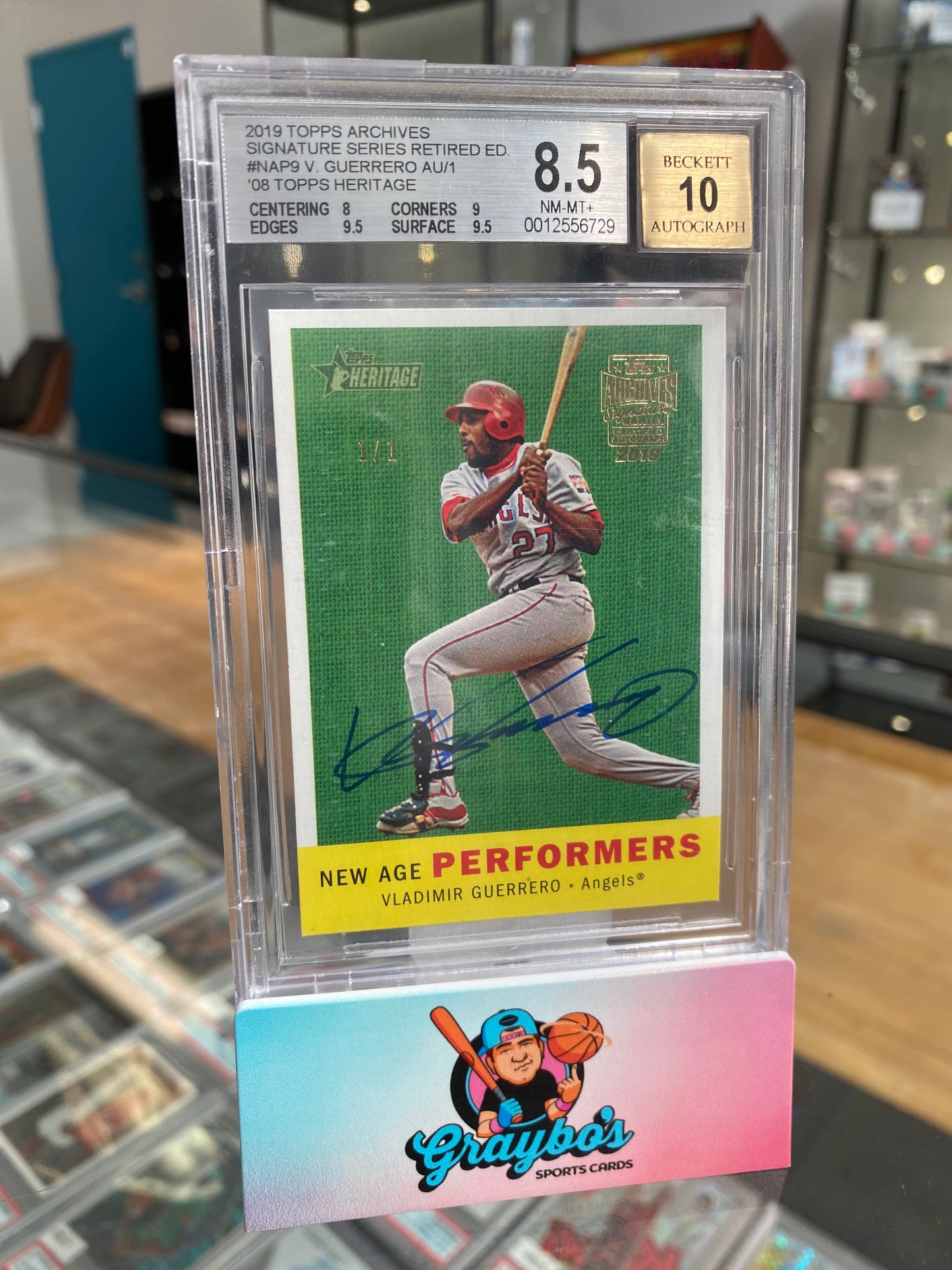 2019 Topps Archives ('08 Heritage) Vlad Guerrero 1/1 BGS 8.5 / Auto 10