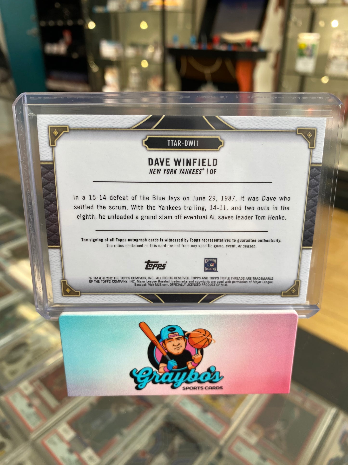 2022 Topps Triple Threads Dave Winfield Bat Relic Patch Auto 1/1