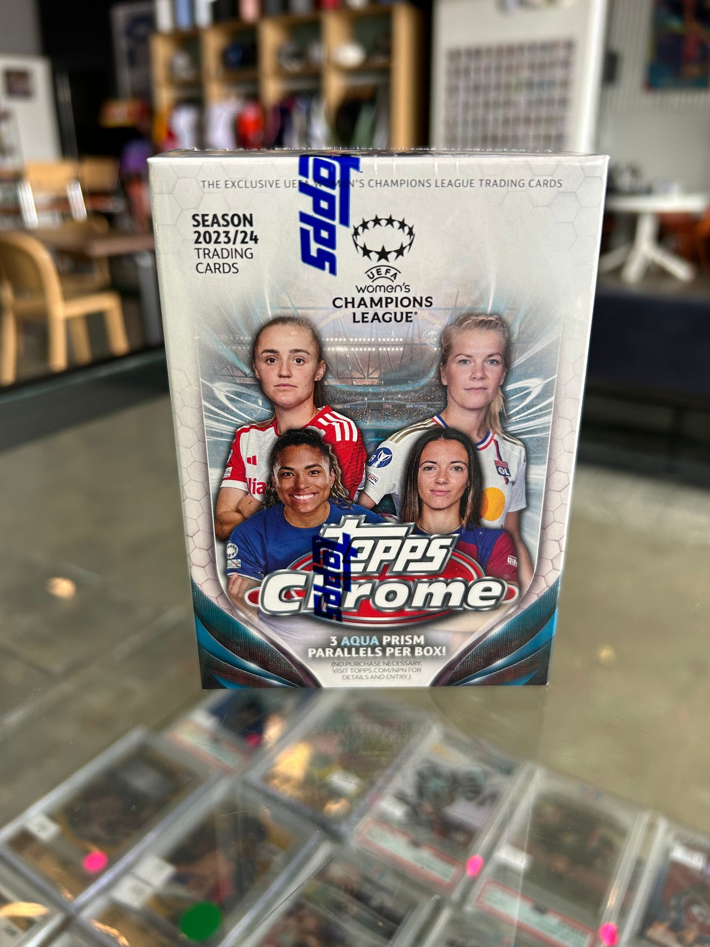 2023/24 Topps Chrome Women's UEFA Champions League Blaster Box