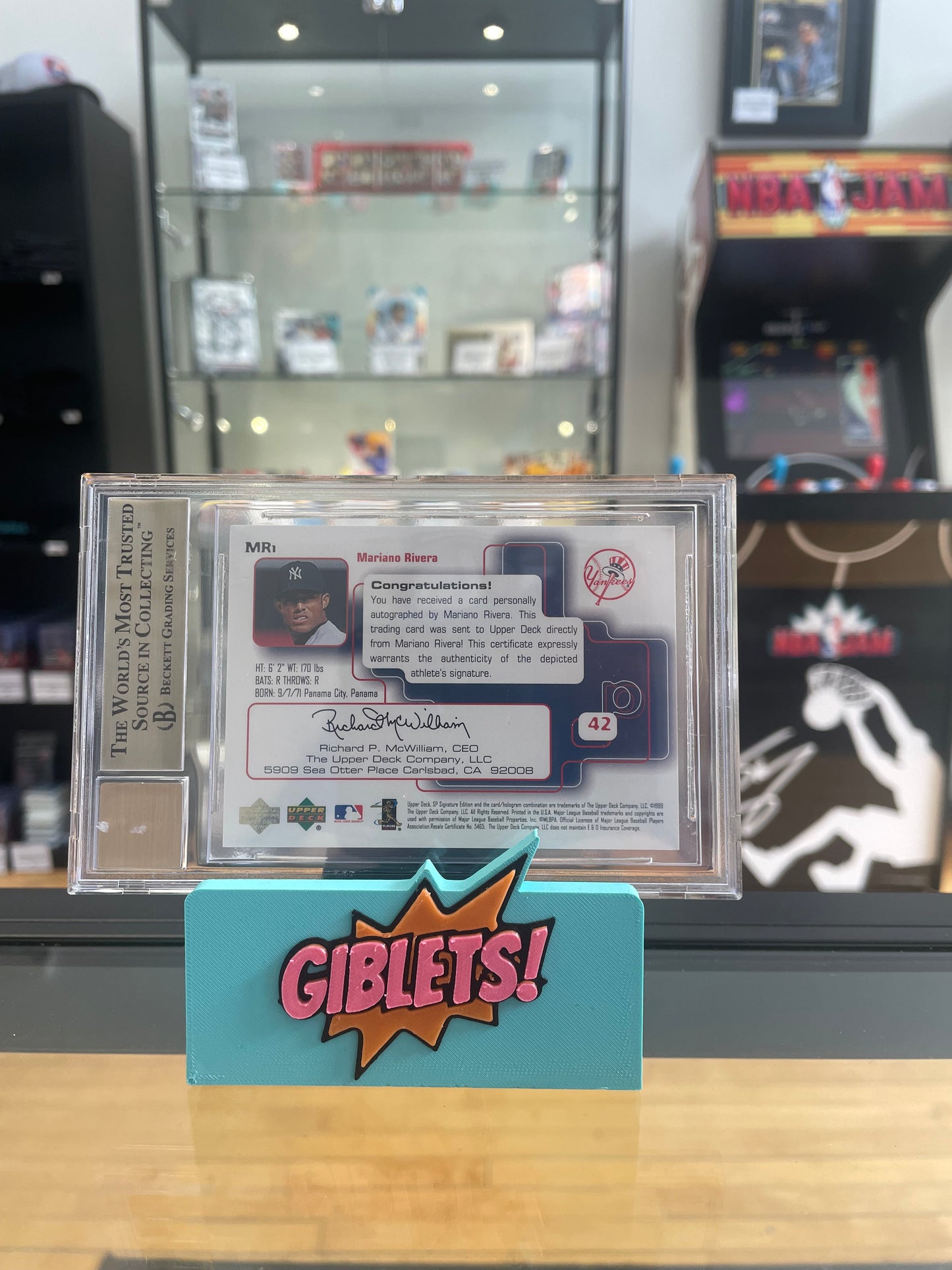 1999 Sp Signature Mariano Rivera Auto #MRI Beckett 9.5 Auto 10