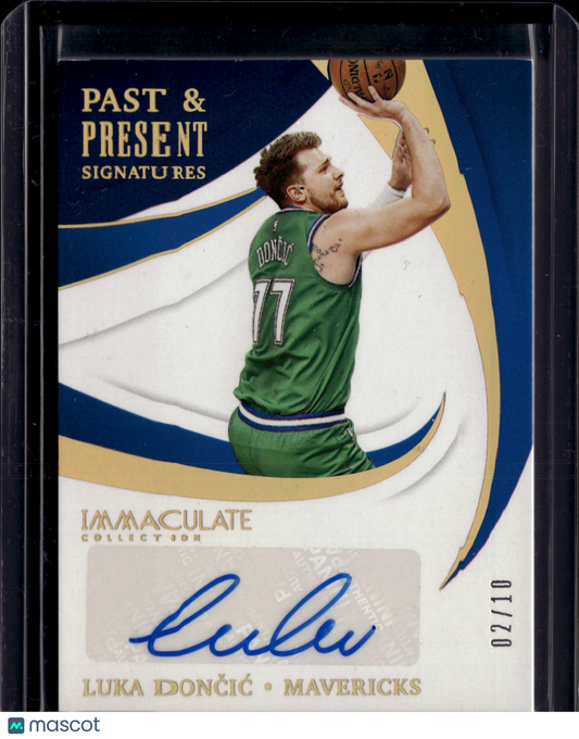 2021 Panini Immaculate Collection Past & Present Signatures Luka Dončić Auto /10