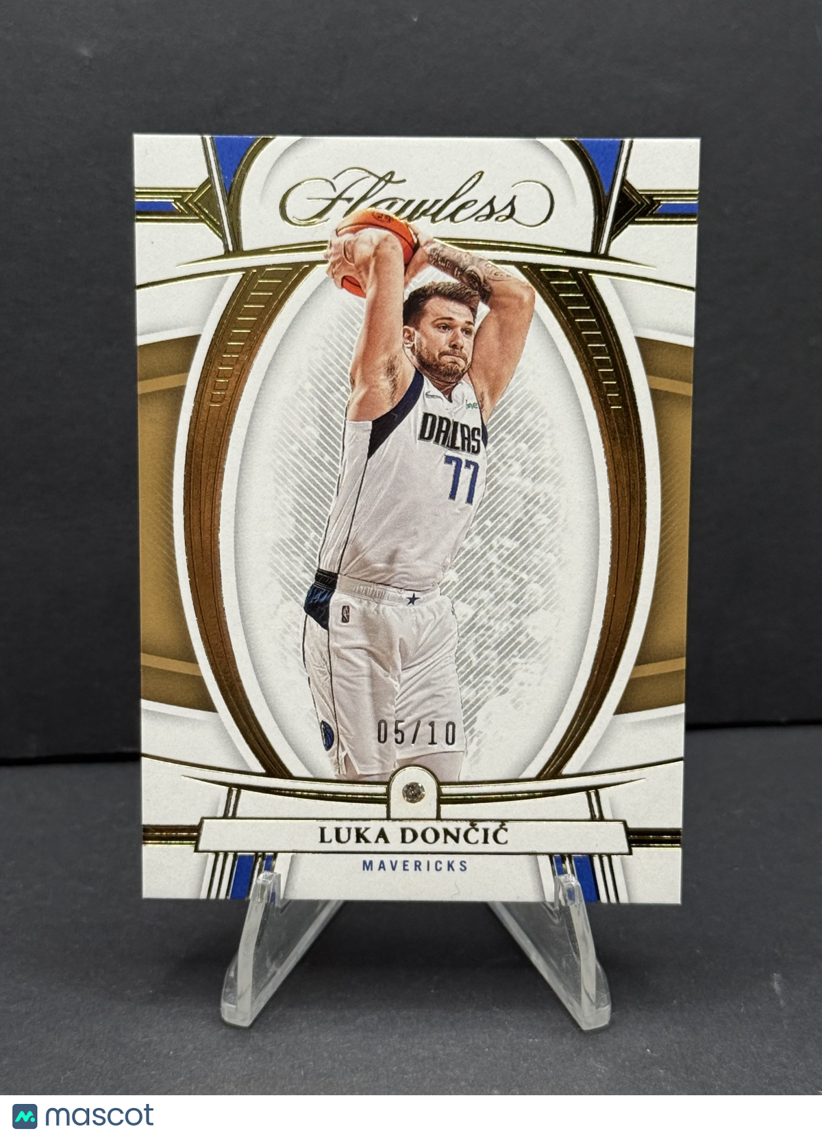 2022 Panini Flawless Luka Dončić #77 Diamond /10