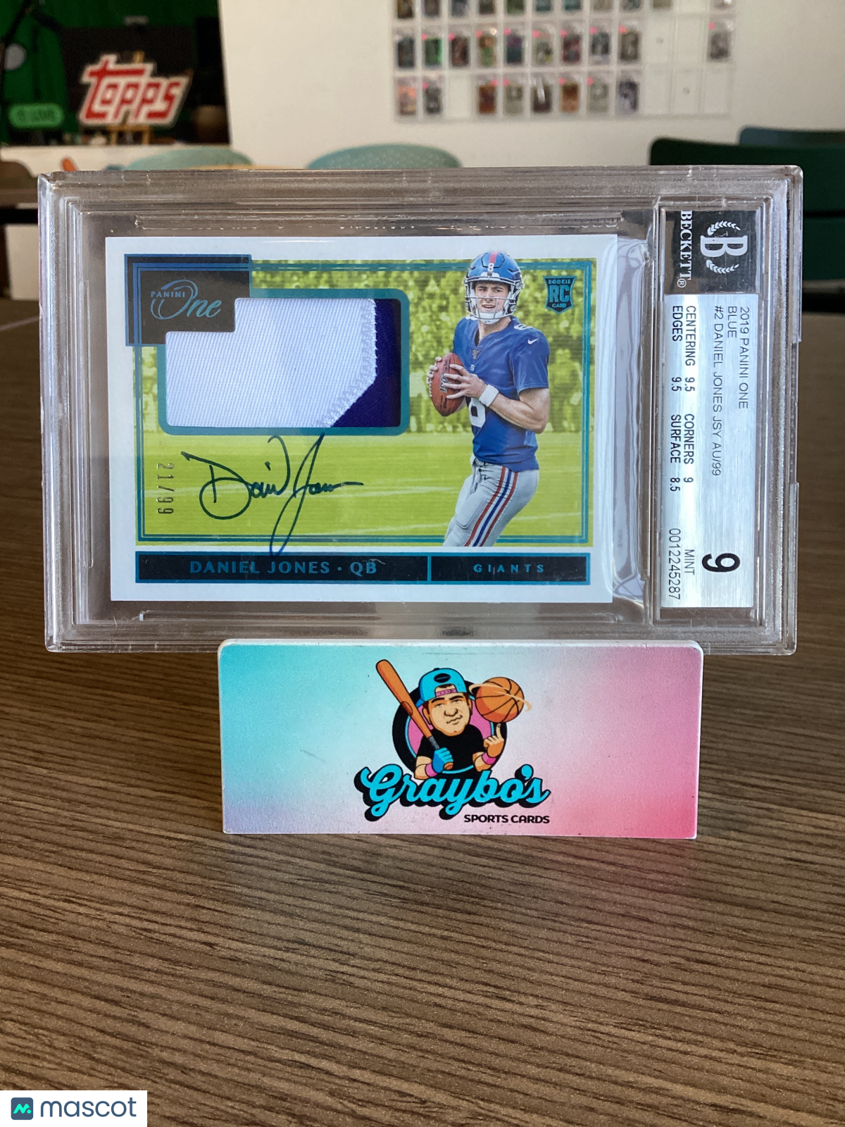 2019 Panini One Blue Daniel Jones JSY #2 AU/99 /99 BGS 9