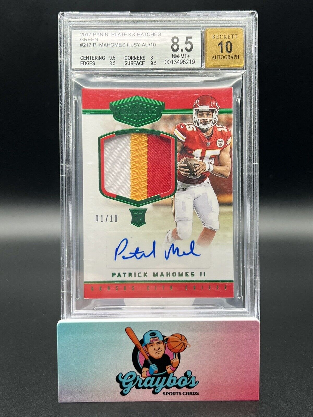 2017 Panini Plates & Patches Patrick Mahomes RPA Auto /10 BGS 8.5 Auto 10