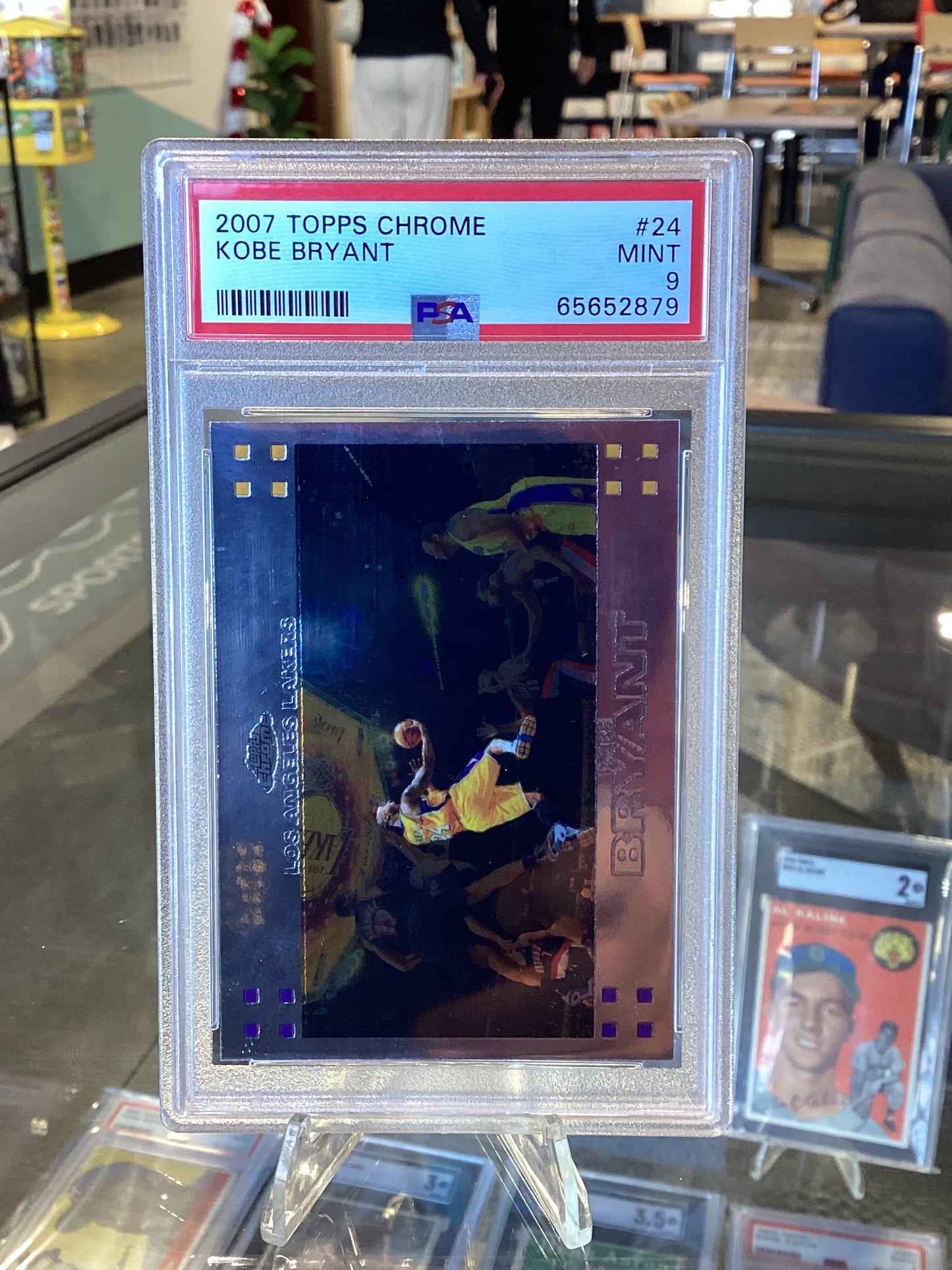 2007 Topps Chrome Kobe Bryant #24 PSA 9