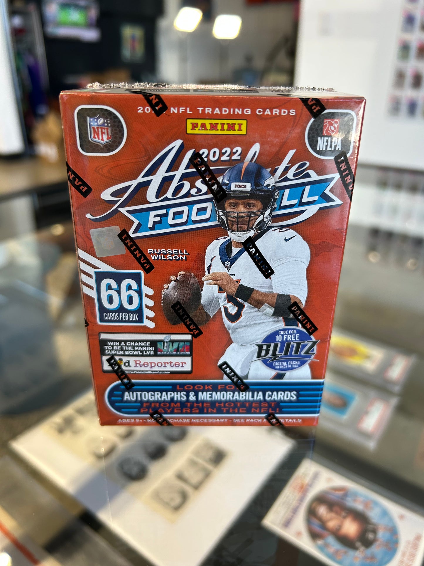 2022 Panini Absolute Football Blaster Box