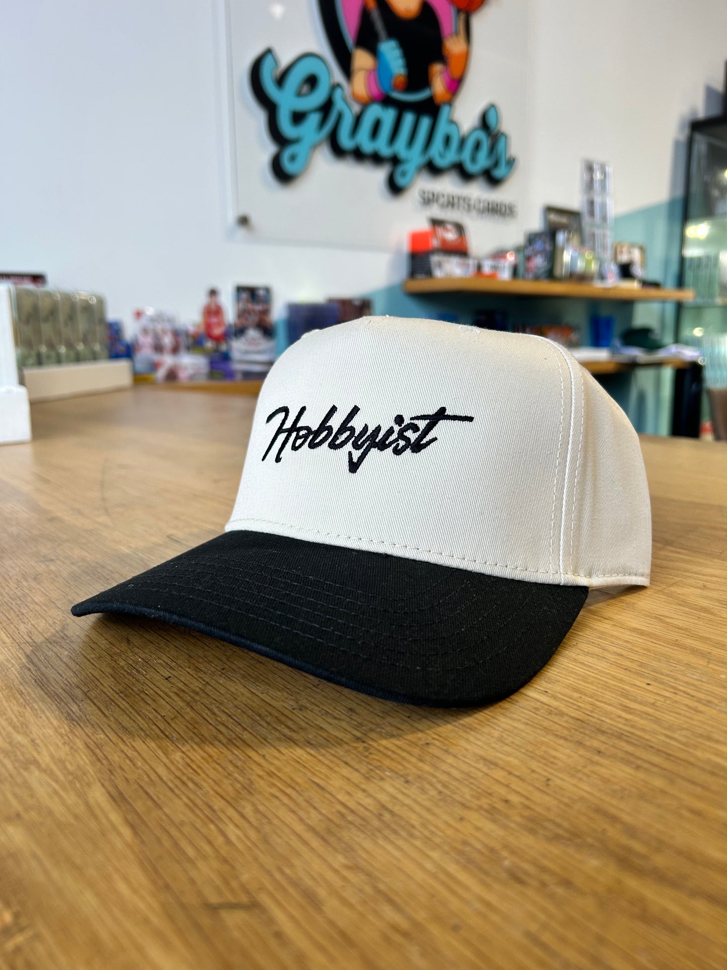 Hobbyist Official Hat Beige & Black