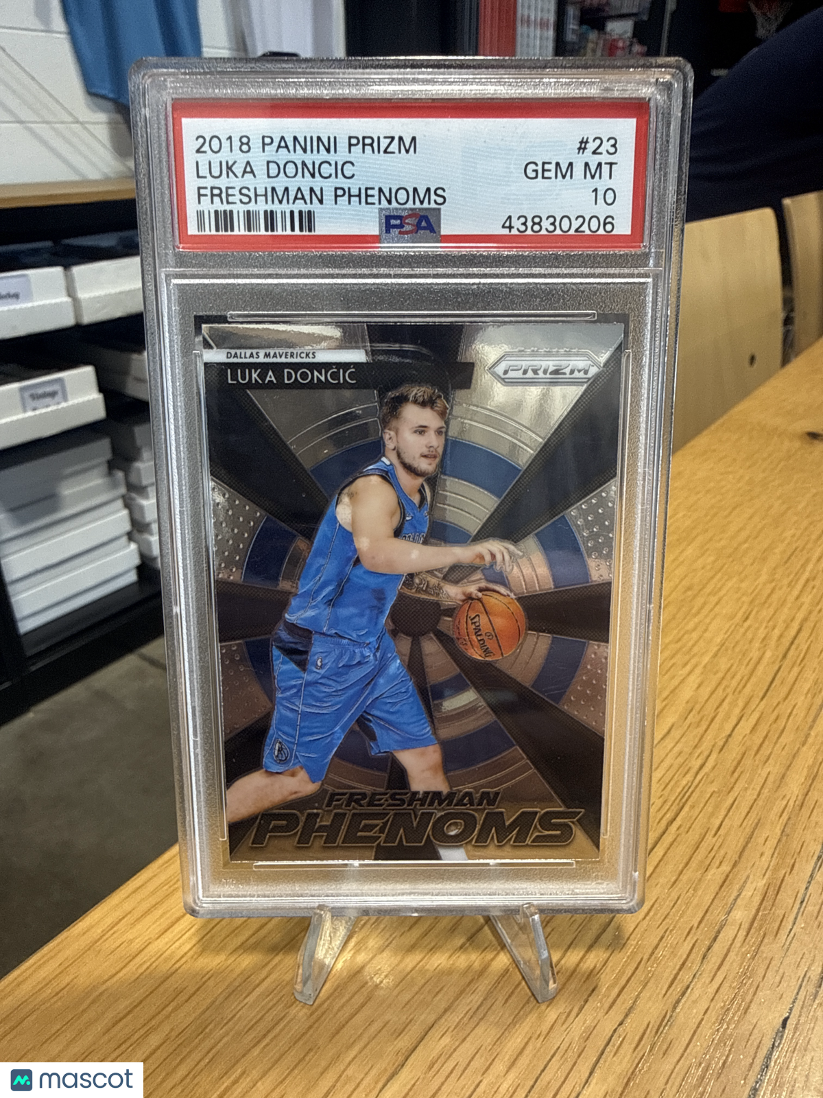 2018 Panini Prizm Freshman Phenoms Luka Doncic #23 PSA 10