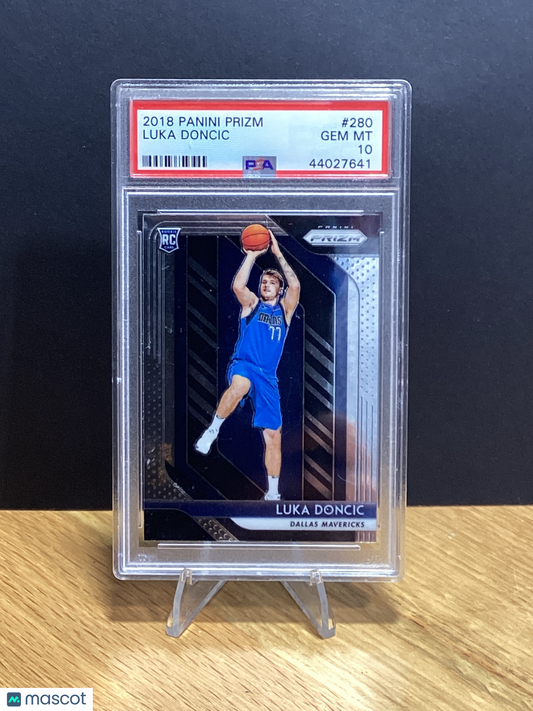 2018 Panini Prizm Luka Doncic #280 PSA 10