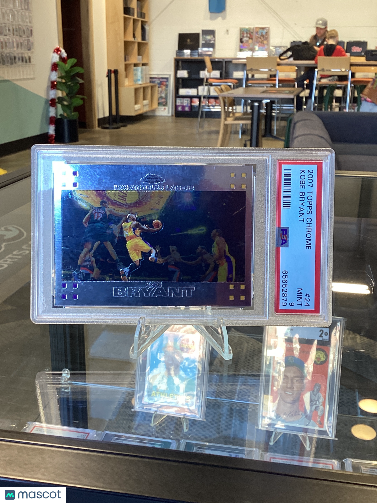 2007 Topps Chrome Kobe Bryant #24 PSA 9